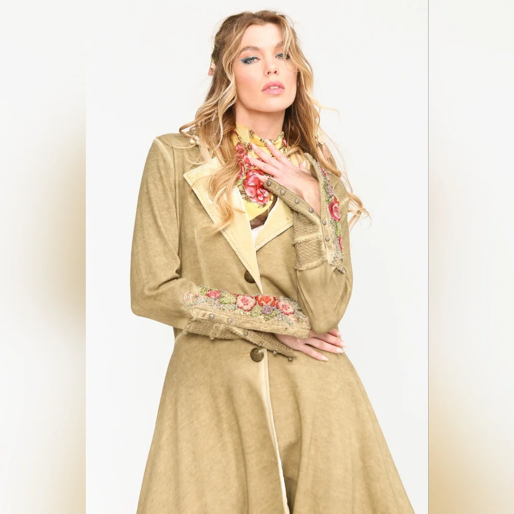 Aratta The Heart of Autumn Coat In Antique Bronze - Picture 3 of 12